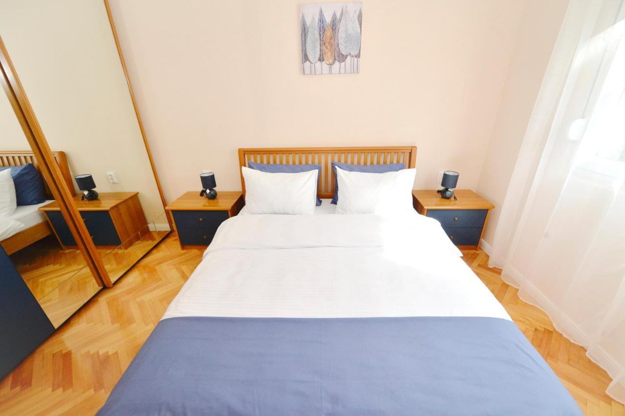 Unico Apartman Kotor Ngoại thất bức ảnh
